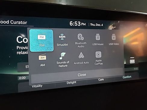 Used 2025 Genesis G90 3.5T image 25