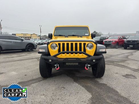 Used 2020 Jeep Wrangler Unlimited Sport S image 2