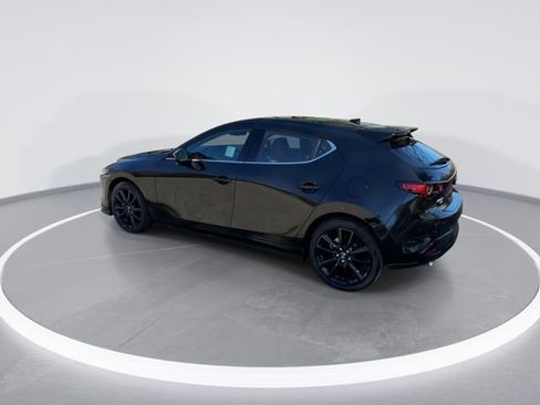 New 2026 MAZDA MAZDA3 Hatchback w/Premium Plus Pkg image 5