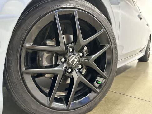 Used 2023 Honda Civic Sport image 27