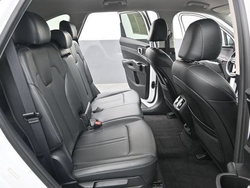 Used 2021 Kia Sorento S FWD image 33