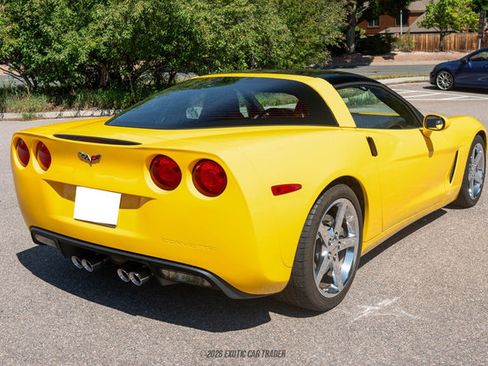 Used 2007 Chevrolet Corvette Coupe w/ Preferred Equipment Group RWD image 20