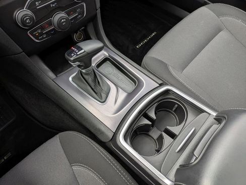 Used 2016 Dodge Charger SE w/ Power Sunroof Group image 23