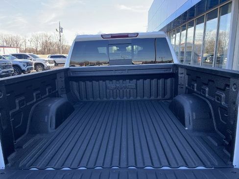New 2026 GMC Sierra 1500 SLT w/ SLT Premium Plus Package image 8