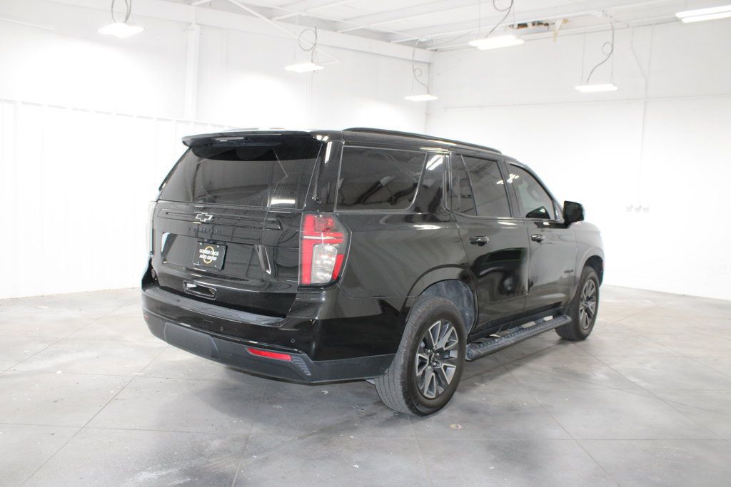 Used 2024 Chevrolet Tahoe Z71 w/ Luxury Package AWD/4WD image 9