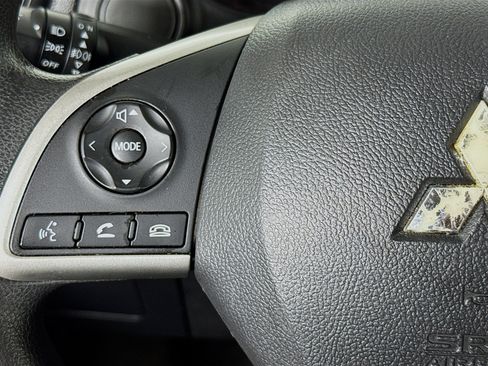 Used 2024 Mitsubishi Mirage ES FWD image 11