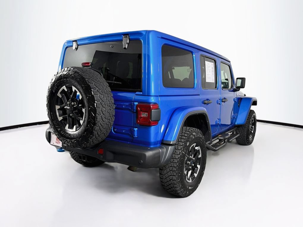Used 2024 Jeep Wrangler Unlimited Rubicon 4xe AWD/4WD image 10