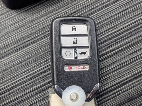 Used 2019 Honda Pilot Touring image 35