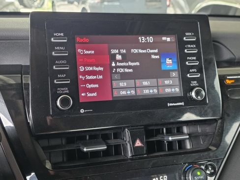 Used 2024 Toyota Camry SE FWD image 16