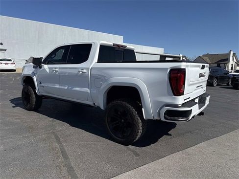 Used 2024 GMC Sierra 1500 AT4 w/ Technology Package image 2