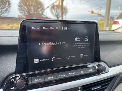 Certified 2023 Kia Forte LXS w/ LXS Technology Package image 3