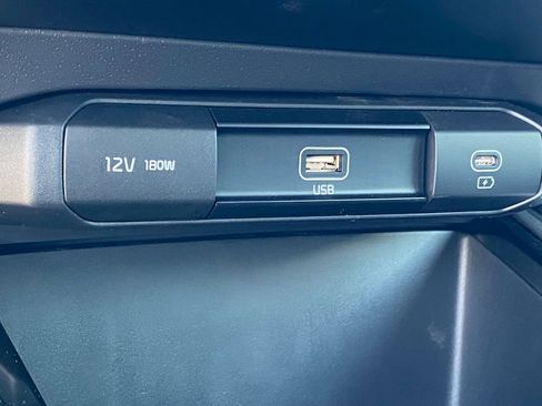 New 2026 Kia Niro LX FWD image 19