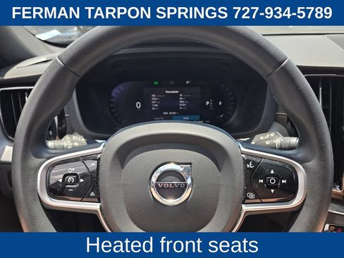 Used 2022 Volvo XC60 B5 R-Design w/ Advanced Package FWD image 29