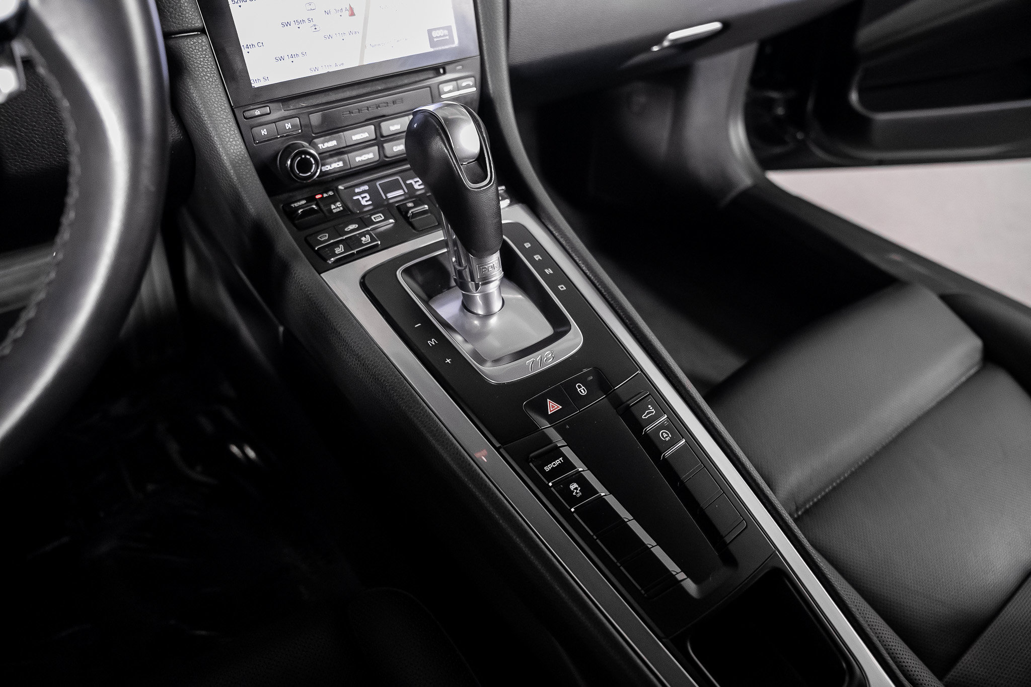 Used 2018 Porsche 718 Cayman S RWD image 49