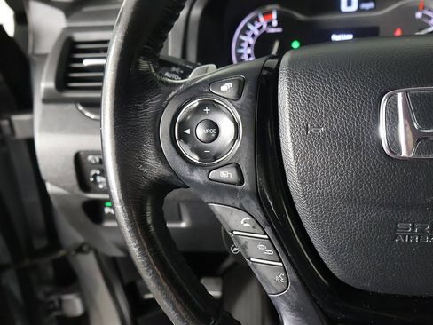 Used 2018 Honda Pilot Elite image 44