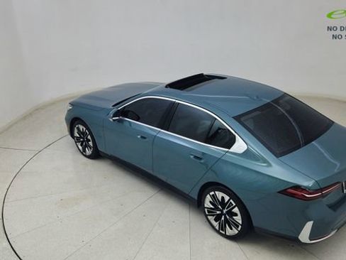 Used 2026 BMW 530i RWD image 80