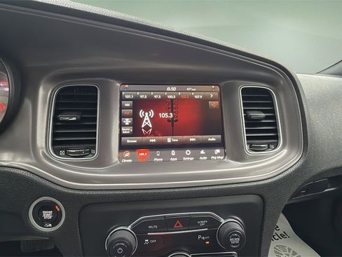 Used 2023 Dodge Charger SXT image 22
