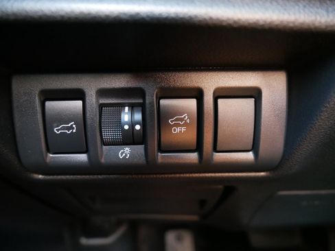 Certified 2025 Subaru Outback Premium AWD/4WD image 26