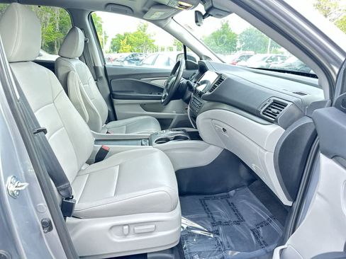 Used 2021 Honda Pilot Special Edition image 15