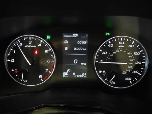 Used 2024 Subaru Legacy Premium AWD/4WD image 5