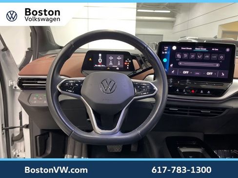 Used 2021 Volkswagen ID.4 Pro S image 16