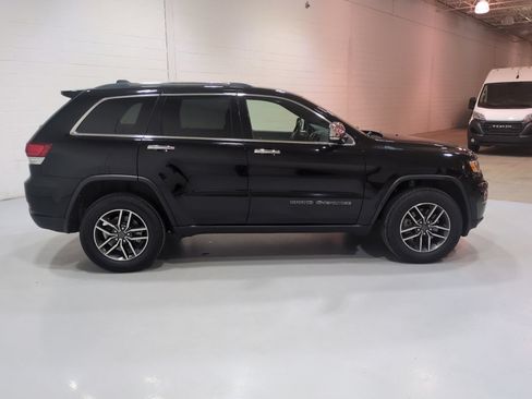 Used 2021 Jeep Grand Cherokee Limited AWD/4WD image 2