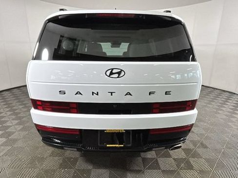 Used 2024 Hyundai Santa Fe Calligraphy FWD image 4