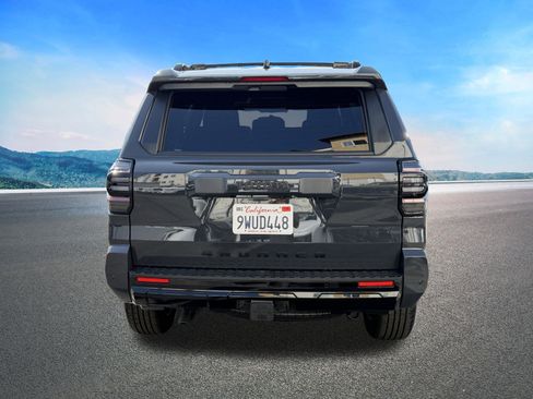 Used 2025 Toyota 4Runner TRD Sport Premium AWD/4WD image 9