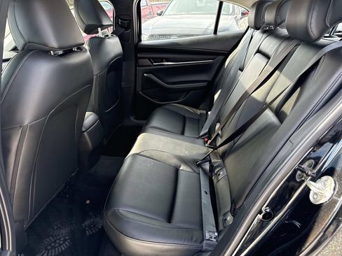 Used 2025 MAZDA MAZDA3 s image 30