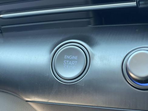 Certified 2025 Hyundai Kona SEL image 15