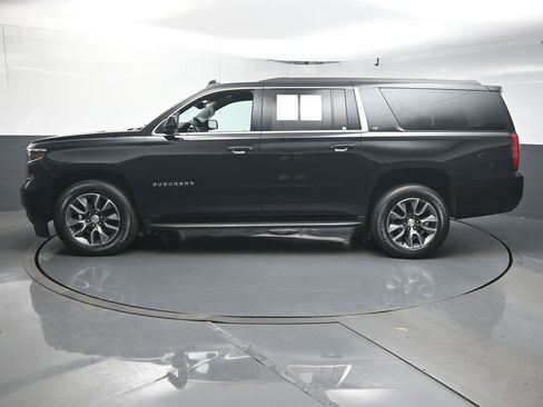 Used 2020 Chevrolet Suburban LT image 5