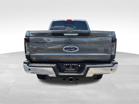 Used 2017 Ford F350 Lariat w/ Chrome Package AWD/4WD image 4
