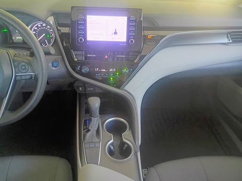 Used 2024 Toyota Camry LE w/ Convenience Package FWD image 35