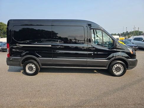 Used 2018 Ford Transit 350 148 Medium Roof RWD image 5
