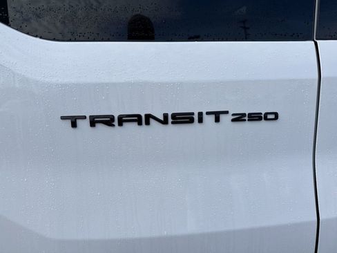 New 2026 Ford Transit 250 148 Medium Roof RWD image 6