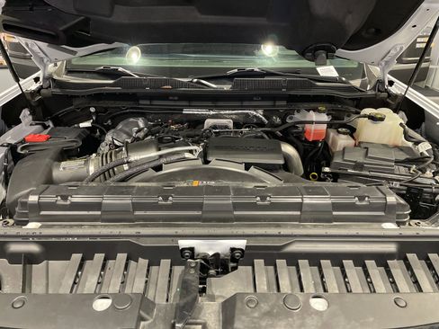 Used 2024 Chevrolet Silverado 3500 High Country w/ Technology Package image 40