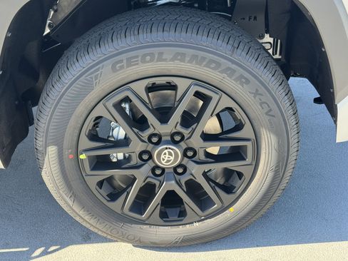 New 2026 Toyota Tundra Limited image 15