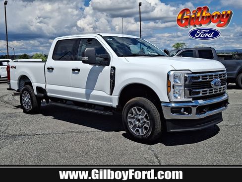 Used 2025 Ford F250 XLT w/ Snow Plow Prep Package AWD/4WD image 1