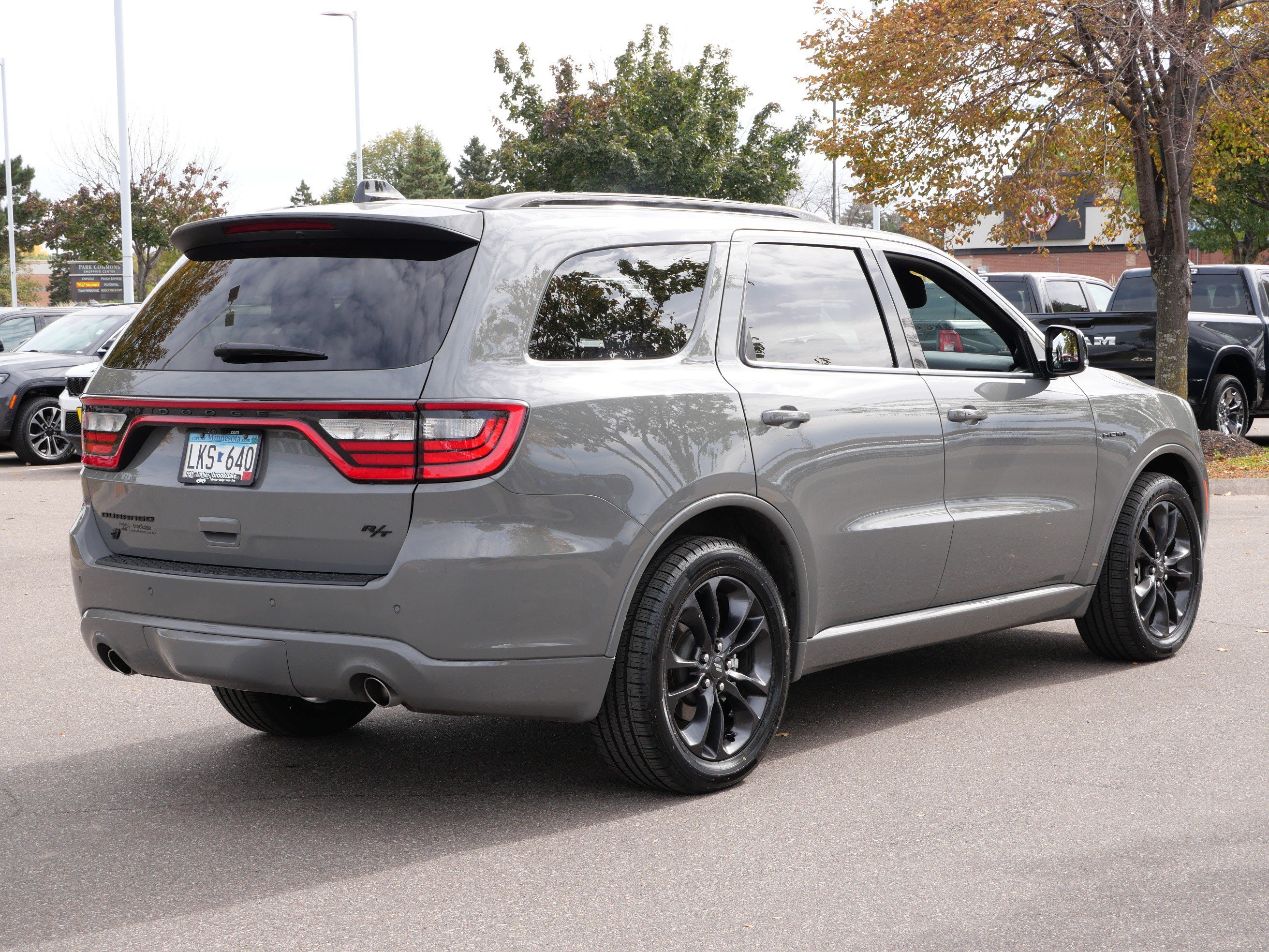 Used 2023 Dodge Durango R/T AWD/4WD image 7