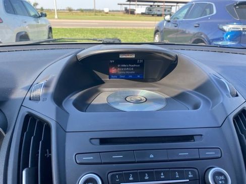 Used 2017 Ford Escape SE w/ SE Cold Weather Package image 22