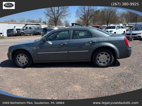 Used 2006 Chrysler 300 Touring image 4