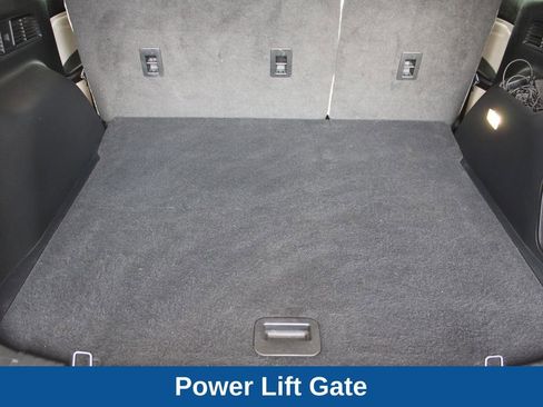 Used 2016 Ford Edge Titanium w/ Equipment Group 301A AWD/4WD image 16