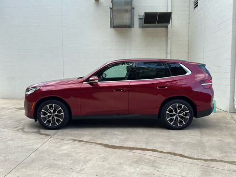 Certified 2025 BMW X3 xDrive30i image 5