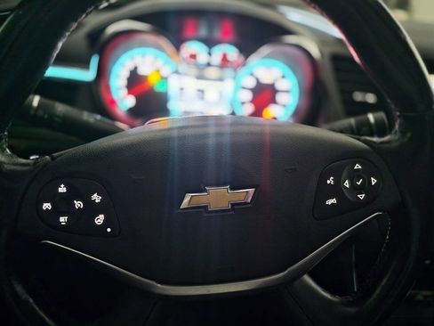 Used 2017 Chevrolet Impala Premier image 23