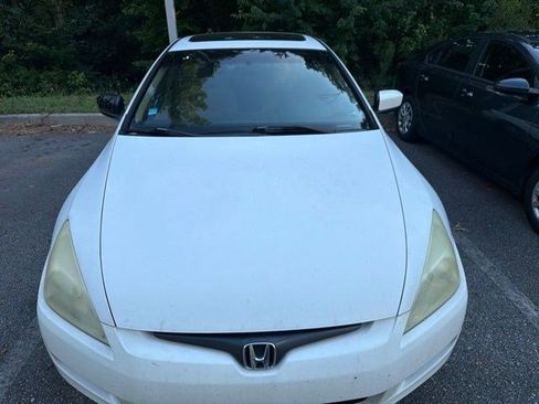 Used 2005 Honda Accord SE image 3