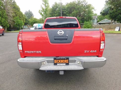 Used 2011 Nissan Frontier SV AWD/4WD image 20