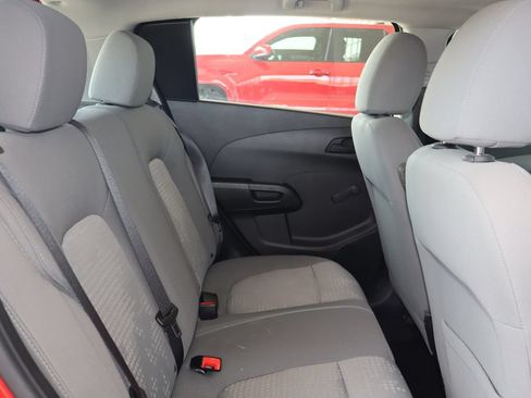 Used 2020 Chevrolet Sonic LT FWD image 31