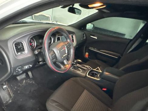 Used 2023 Dodge Charger SXT RWD image 28