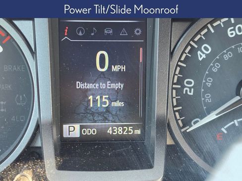 Used 2023 Toyota Tacoma TRD Off-Road w/ TRD Premium Off Road Package image 11