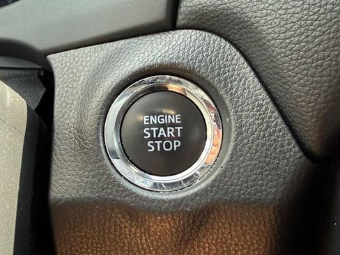 Used 2024 Toyota RAV4 XLE AWD/4WD image 18